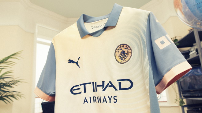 24AW_PR_TS_Football_Man-City_Fourth_Matchwear_Product_0107_16x9_3840x2160px