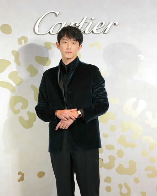 16275-271-5283485dcd2c043b080c894646911265-2160x2700