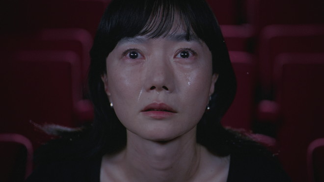 LEMAIRE_NINE_FRAMES_16x9_08