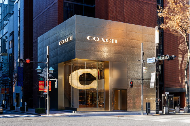 Coach (4)