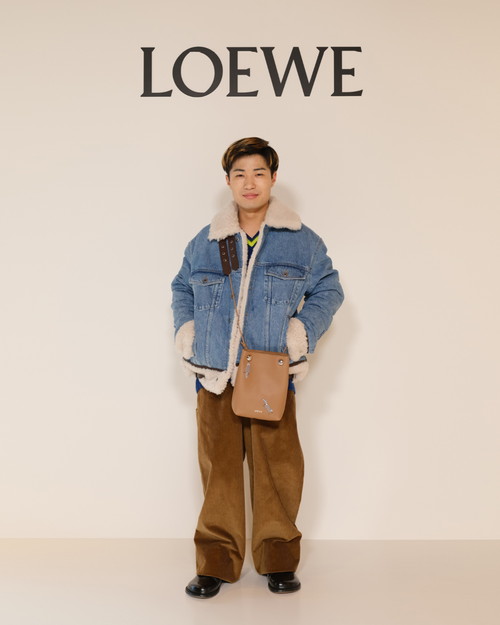 10. CASA LOEWE GINZA_0108_12_Edanoshin Katsura_4x5