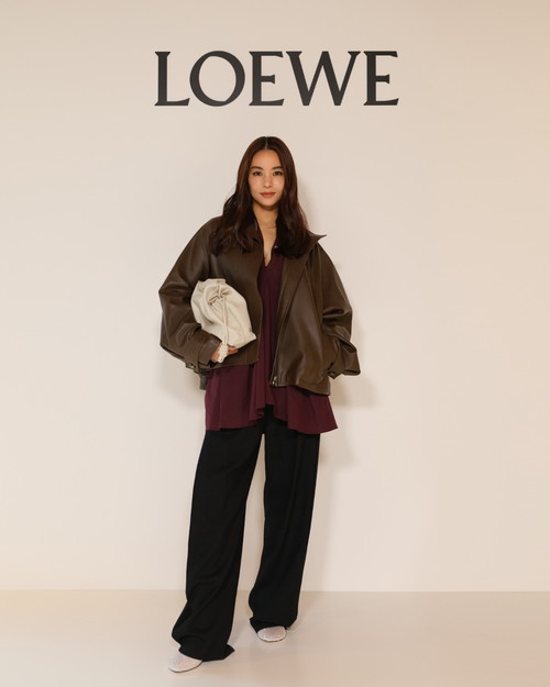 11. CASA LOEWE GINZA_0108_14_Makiko Takizawa_4x5