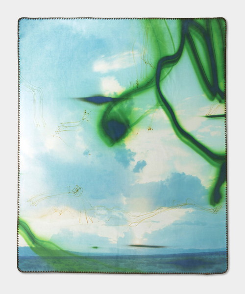 YBA & BEYOND-Wolfgang Tillmans FLEECE BLANKET/価格:19,800円(税込)
