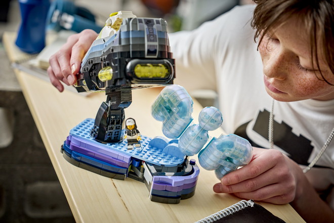 006_nike-air-max-95-x-lego-5